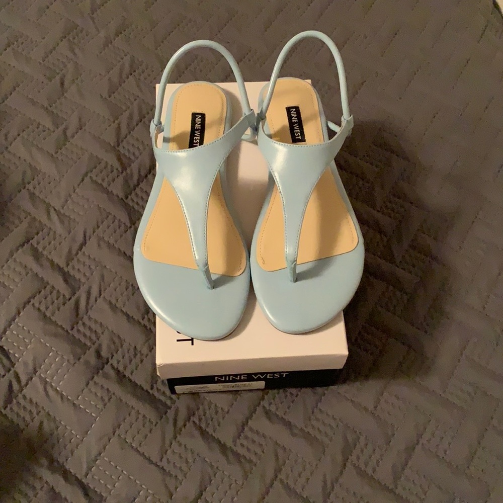 Blue Nine West sandals !